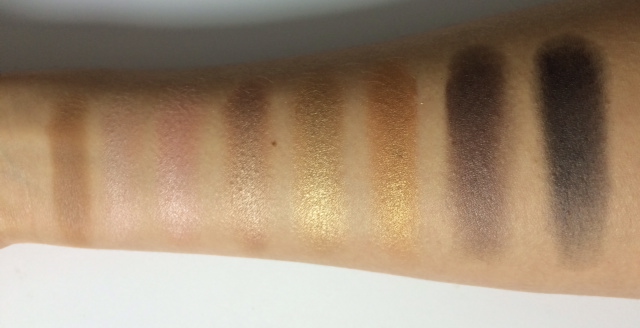 Makeup Revolution Flawless swatches