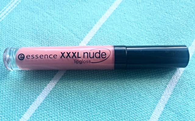 Essence XXXL Nude Lipgloss