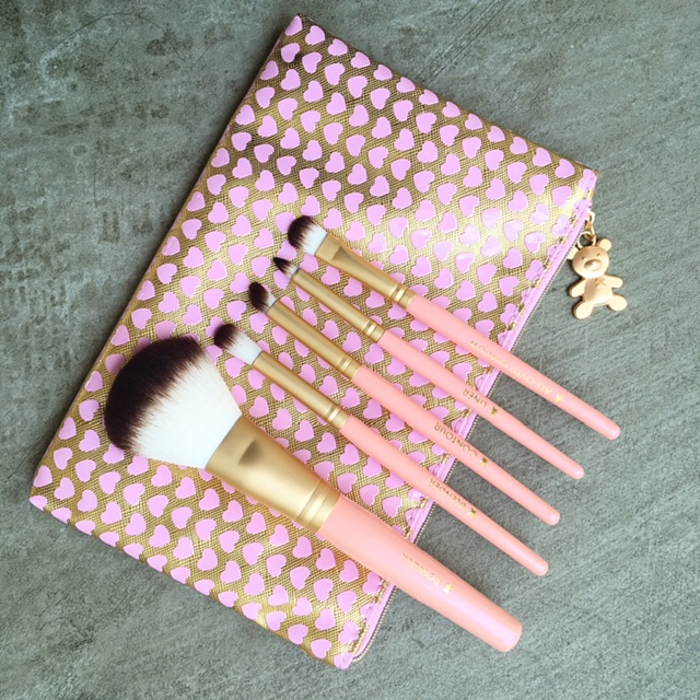 too faced teddy bear hair brush set