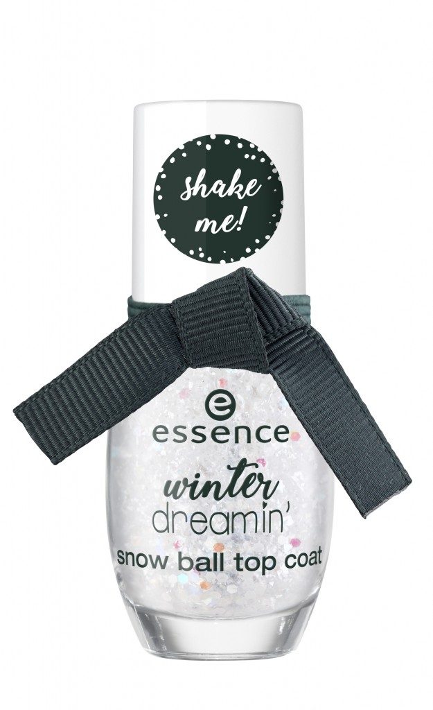 Essence Winter Dreamin Snow ball top coat