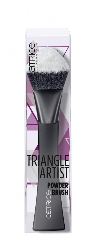 TRIANGLE ARTIST BRUSHES